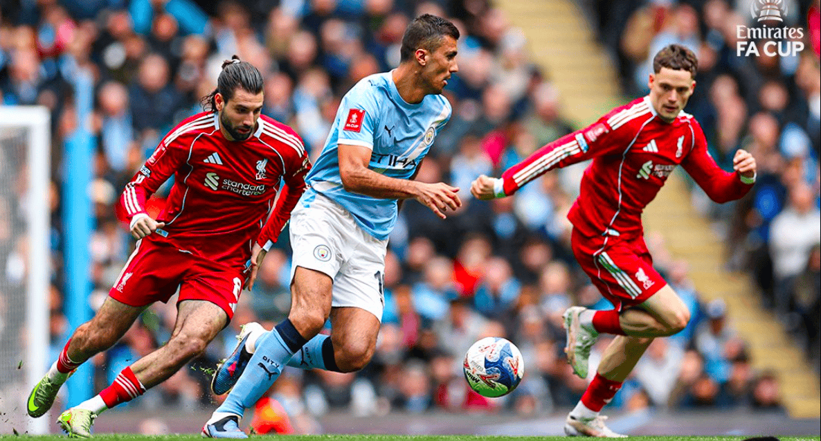 0-4！巅峰对决变惨案 10.2亿豪门惨遭死敌三杀无缘四强 近5场仅1胜